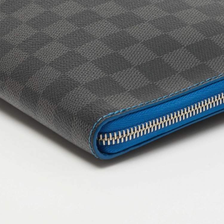 Pre Owned Louis Vuitton Blue Damier Graphite Canvas Pochette Jour GM 