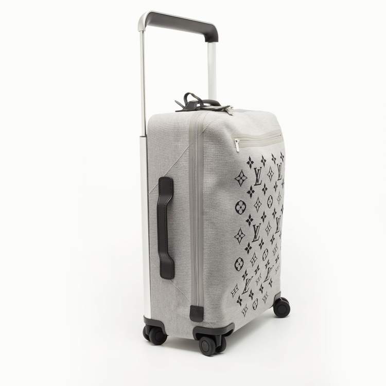 Pre Owned Louis Vuitton Grey Jacquard Knit Monogram Soft Horizon 55 Luggage
