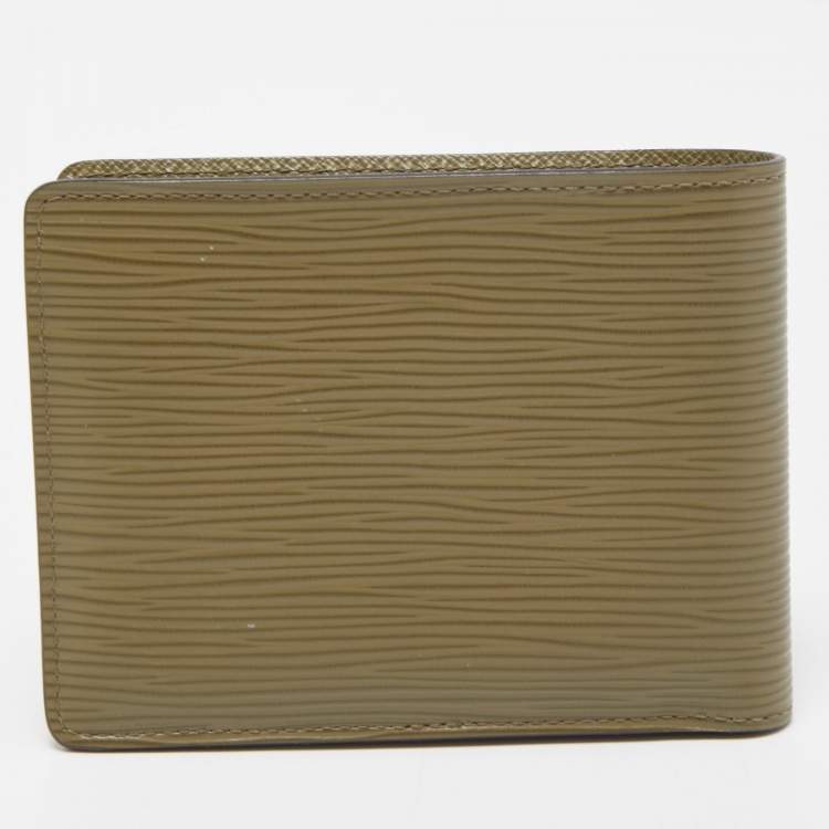 Pre Owned Louis Vuitton Green Epi Leather Multiple Wallet