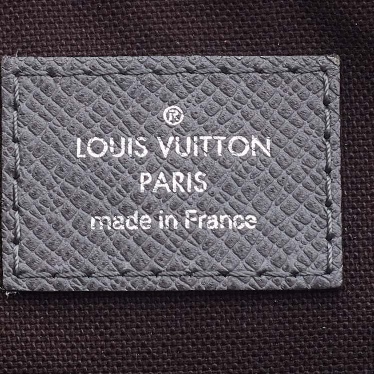 Pre Owned Louis Vuitton Grey Taiga Leather Grigori PM Messenger Bag