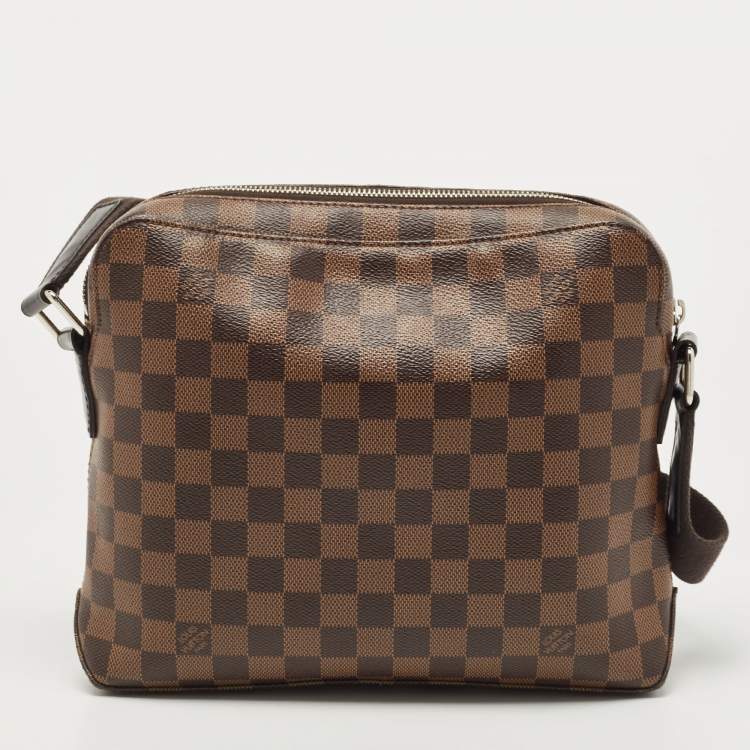 Pre Owned Louis Vuitton Damier Ebene Jake Messenger Bag