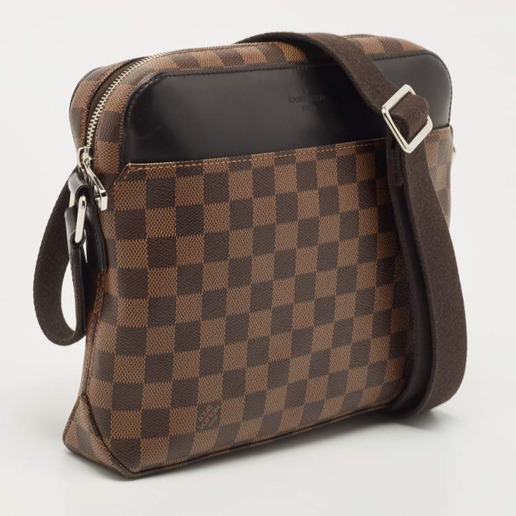 Pre Owned Louis Vuitton Damier Ebene Jake Messenger Bag