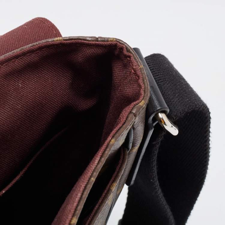 Pre Owned Louis Vuitton Monogram Canvas District PM Bag