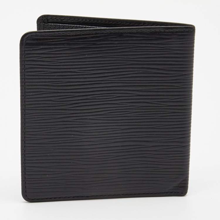 مملوكة مسبقًا Louis Vuitton Black Epi Leather Bifold Compact Wallet