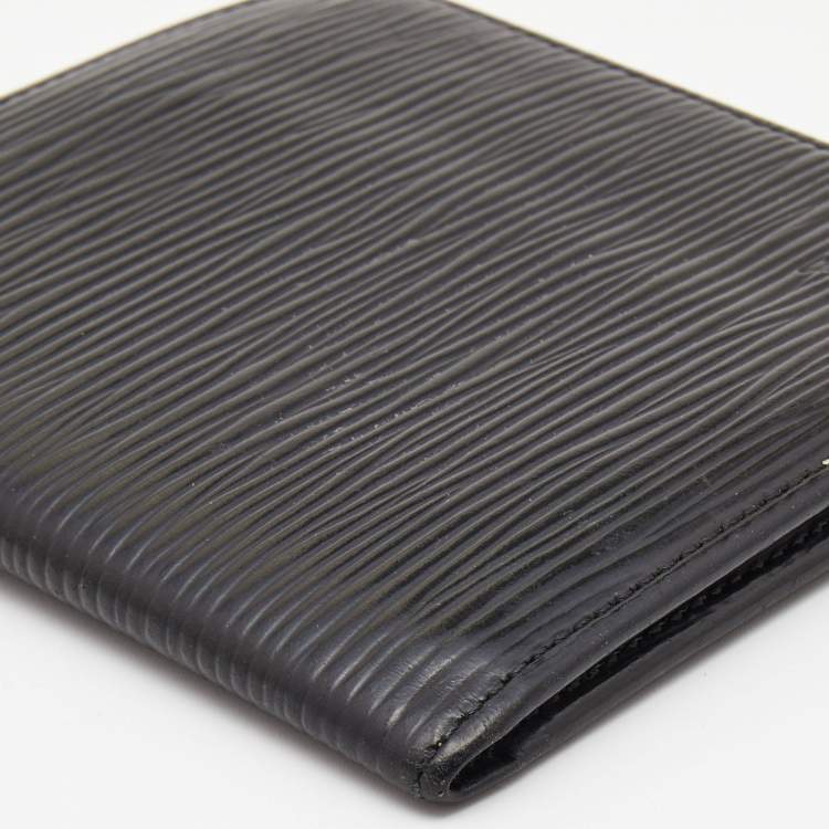 مملوكة مسبقًا Louis Vuitton Black Epi Leather Bifold Compact Wallet