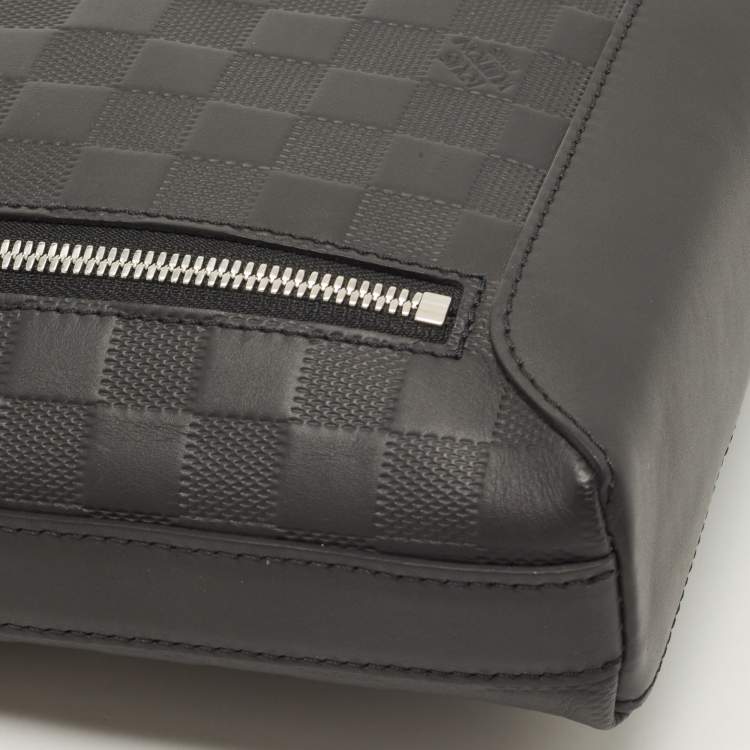 Pre Owned Louis Vuitton Black Damier Leather Infini Discovery BB Messenger Bag