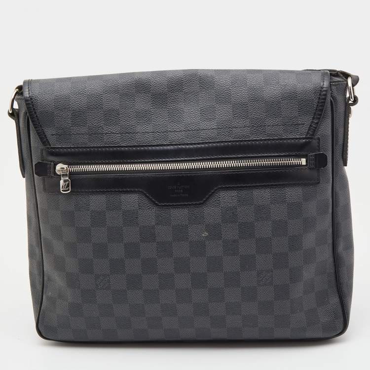 Pre Owned Louis Vuitton Damier Graphite Canvas District MM Bag