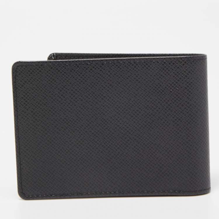 Pre Owned Louis Vuitton Black Taiga Leather Bifold Wallet