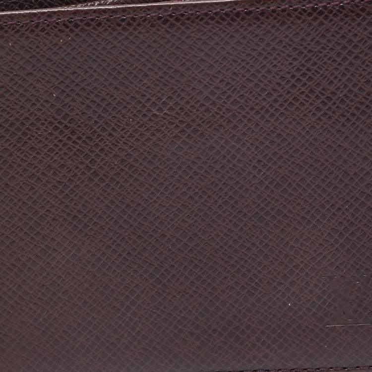 Pre Owned Louis Vuitton Burgundy Taiga Leather Bifold Wallet