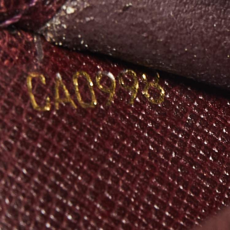 Pre Owned Louis Vuitton Burgundy Taiga Leather Bifold Wallet