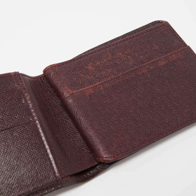 Pre Owned Louis Vuitton Burgundy Taiga Leather Bifold Wallet