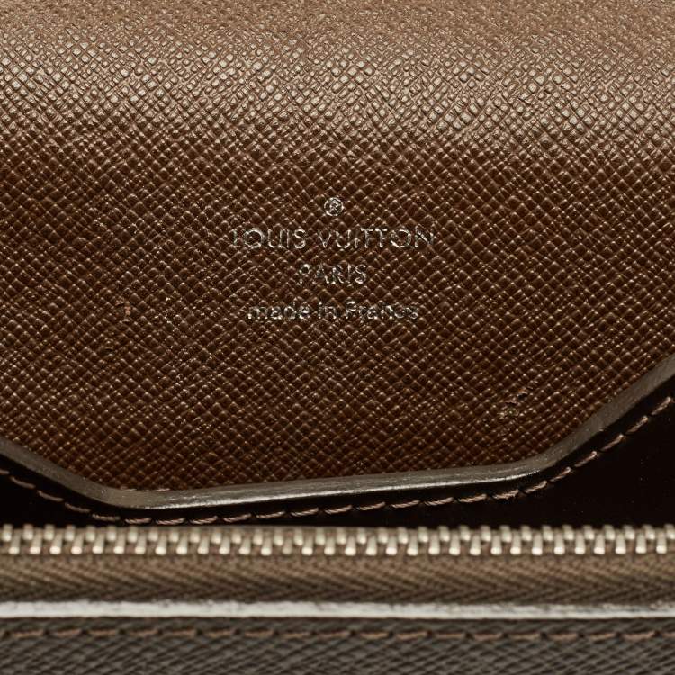 Pre Owned Louis Vuitton Brown Taiga Leather Robusto 1 Compartment Briefcase
