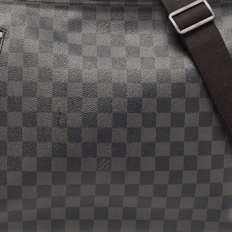 Pre Owned Louis Vuitton Damier Graphite Canvas Mick GM Bag