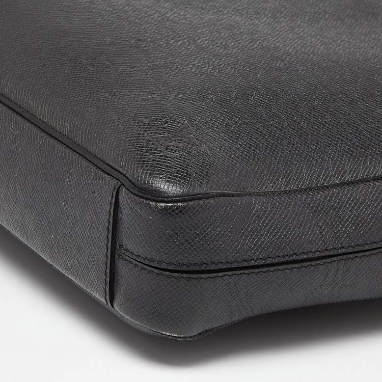 Pre Owned Louis Vuitton Black Taiga Leather Porte Documents Briefcase Bag