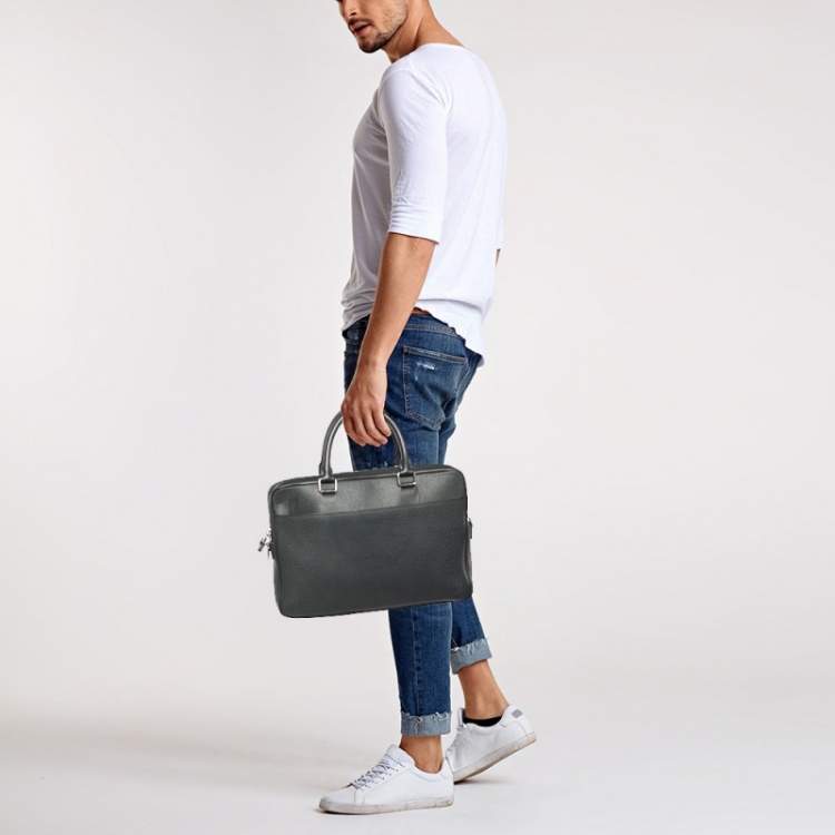 Pre Owned Louis Vuitton Black Taiga Leather Porte Documents Briefcase Bag