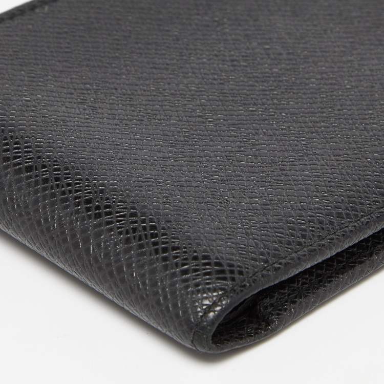 Pre Owned Louis Vuitton Black Taiga Leather Bifold Wallet