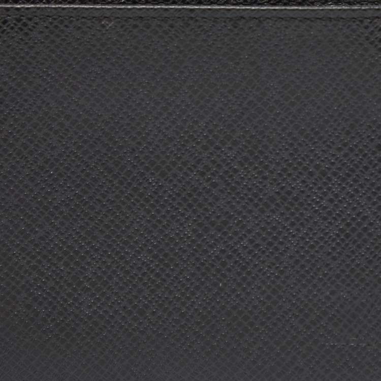 Pre Owned Louis Vuitton Black Taiga Leather Bifold Wallet