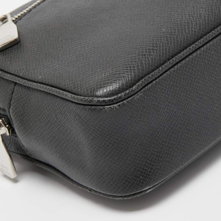 Pre Owned Louis Vuitton Black Taiga Leather Kasai Clutch Bag