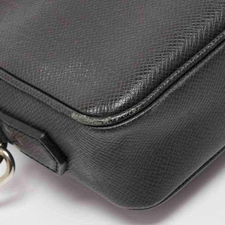 Pre Owned Louis Vuitton Black Taiga Leather Kasai Clutch Bag