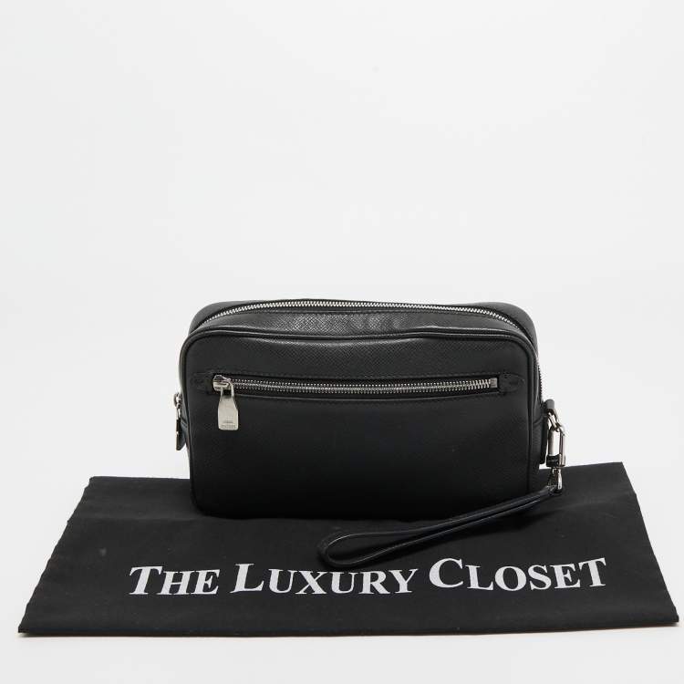 Pre Owned Louis Vuitton Black Taiga Leather Kasai Clutch Bag