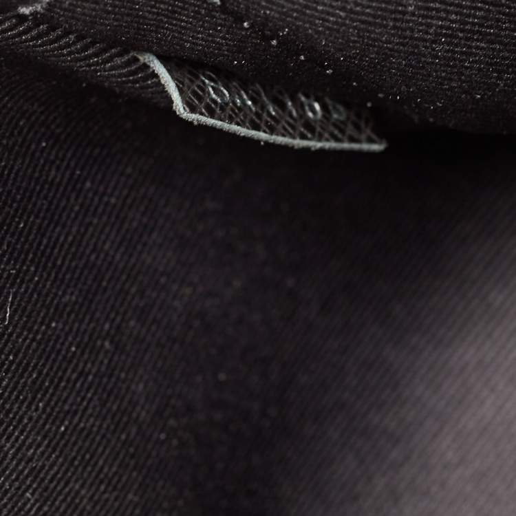 Pre Owned Louis Vuitton Black Taiga Lether Anton Backpack