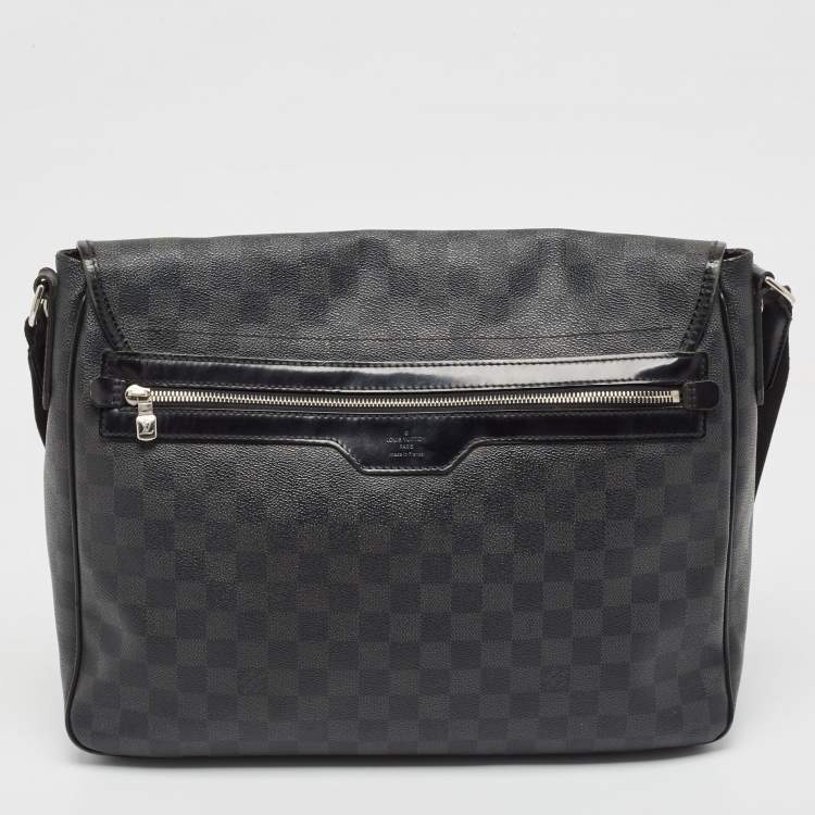 Pre Owned Louis Vuitton Damier Graphite Canvas Daniel GM Bag