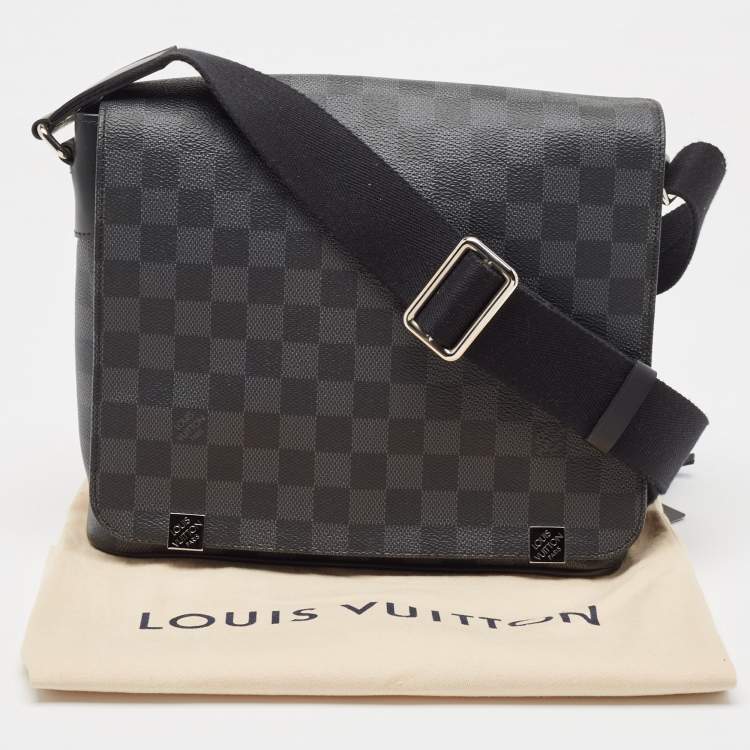 Pre Owned Louis Vuitton Damier Graphite Canvas District PM Bag