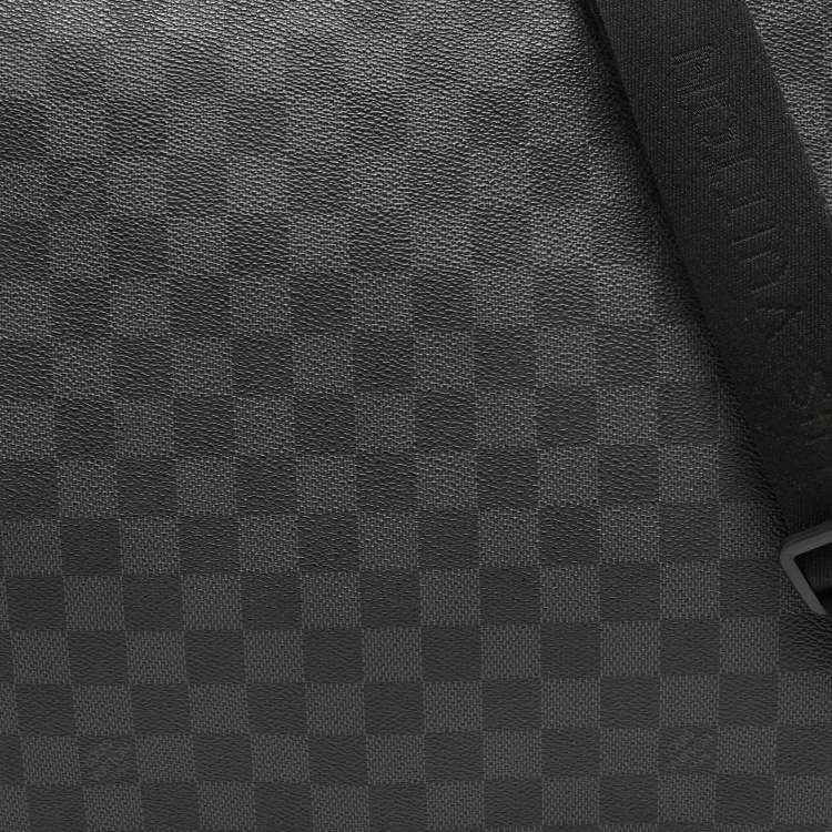 Pre Owned Louis Vuitton Damier Graphite Canvas Daniel GM Bag
