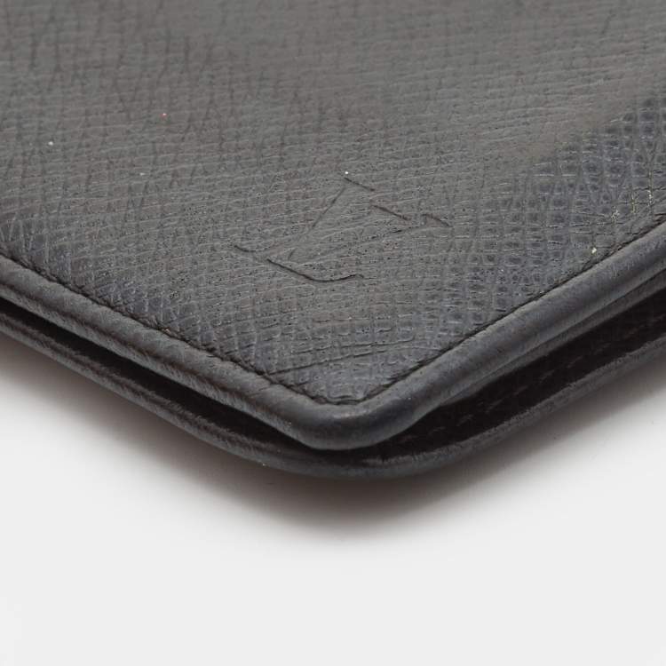 Pre Owned Louis Vuitton Black Taiga Leather Bifold Wallet