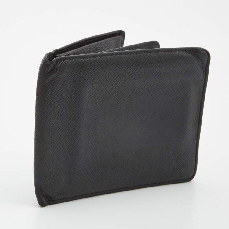 Pre Owned Louis Vuitton Black Taiga Leather Bifold Wallet