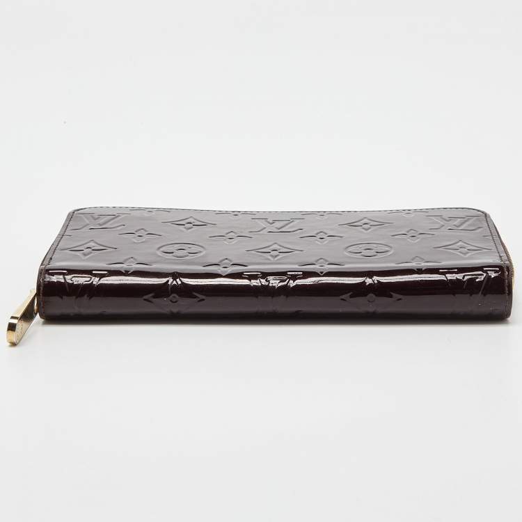 Pre Owned Louis Vuitton Amarante Monogram Vernis Zippy Wallet