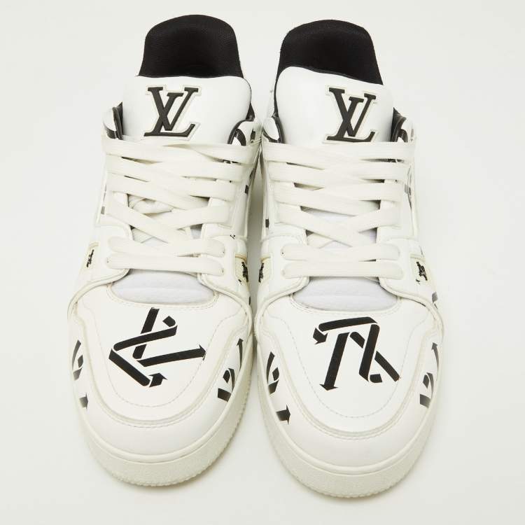 Pre Owned Louis Vuitton White/Black Monogram Faux Leather LV Trainer Sneakers Size 41
