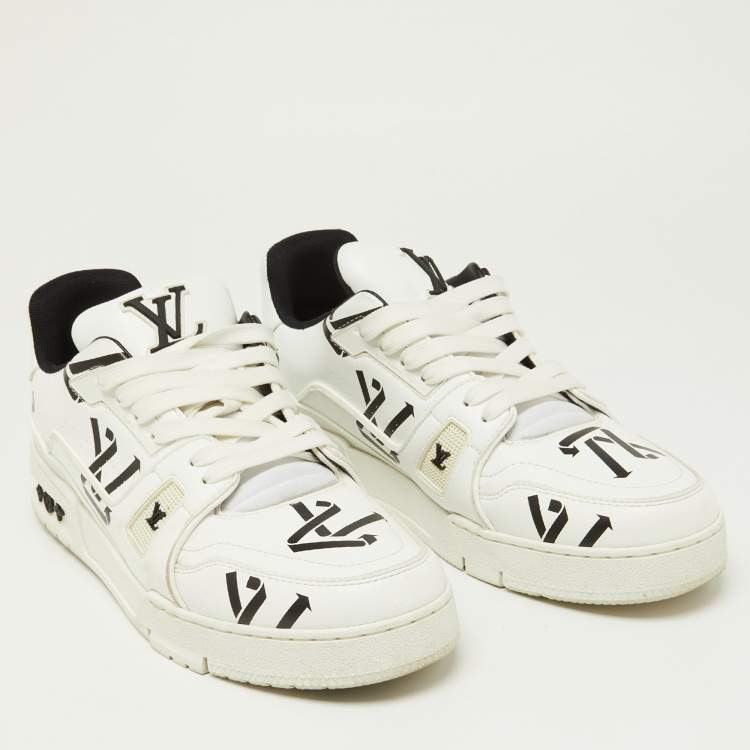Pre Owned Louis Vuitton White/Black Monogram Faux Leather LV Trainer Sneakers Size 41