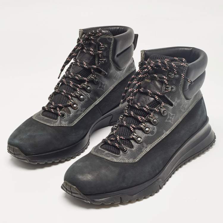 مملوكة مسبقًا Louis Vuitton Black Monogram Canvas and Leather High Top Sneakers Size 45