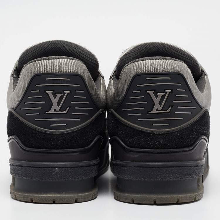 مملوكة مسبقًا Louis Vuitton Grey Fabric and Suede Low Top Sneakers 42.5