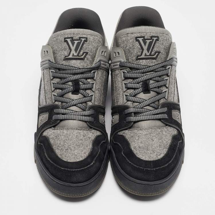 مملوكة مسبقًا Louis Vuitton Grey Fabric and Suede Low Top Sneakers 42.5