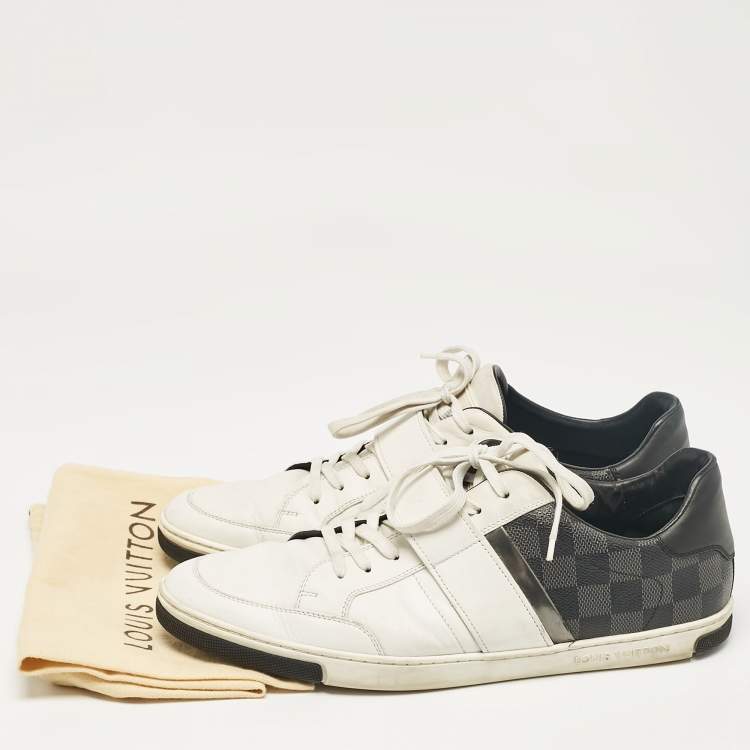 مملوكة مسبقًا Louis Vuitton White/Black Monogram Canvas and Leather Lace Up Sneakers Size 42.5