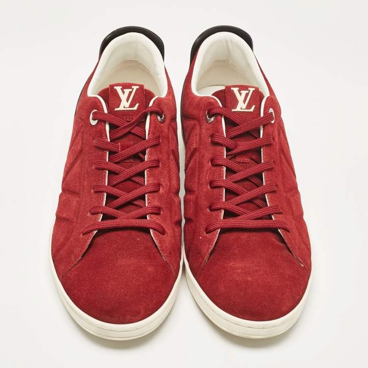 مملوكة مسبقًا Louis Vuitton Burgundy Leather Suede Lace Up Sneakers Size 43