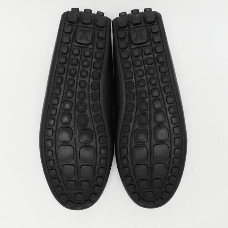 مملوكة مسبقًا Louis Vuitton Black Leather Bow Loafers Size 43