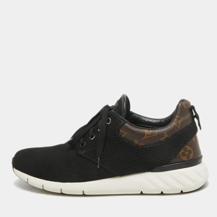 مملوكة مسبقًا Louis Vuitton Black Mesh and Monogram Canvas Fastlane Sneakers Size 40.5