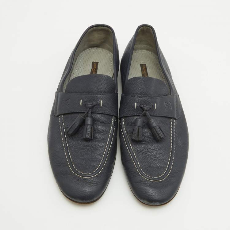 مملوكة مسبقًا Louis Vuitton Black Leather Slip On Loafers Size 42
