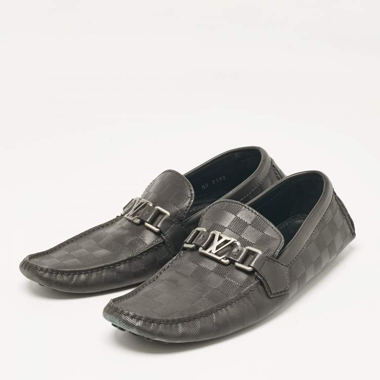 مملوكة مسبقًا Louis Vuitton Black Leather Monte Carlo Loafers Size 42