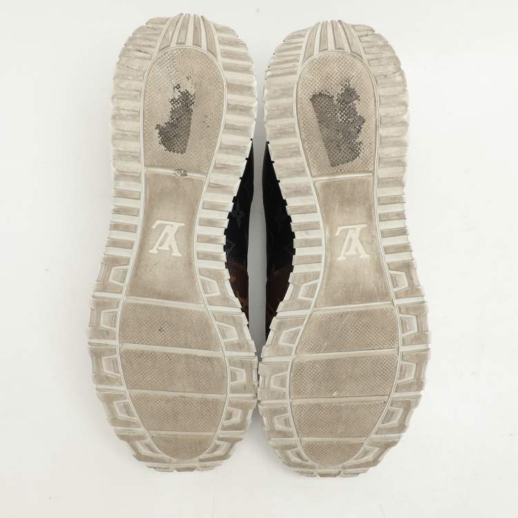 مملوكة مسبقًا Louis Vuitton Brown Canvas RunAway Lace Up Sneakers Size 41.5