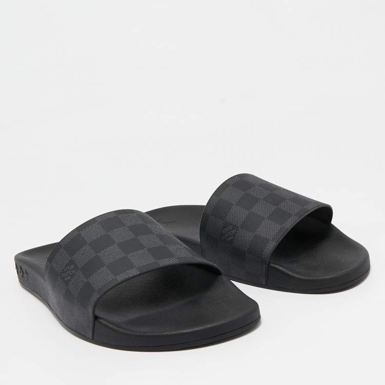 Pre Owned Louis Vuitton Black/Grey Rubber Graphite Waterfront Flat Slides Size 45