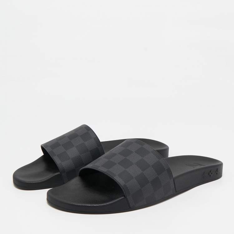 Pre Owned Louis Vuitton Black/Grey Rubber Graphite Waterfront Flat Slides Size 45