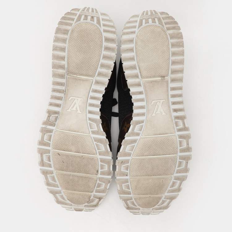 Pre Owned Louis Vuitton Black/Brown Monogram Canvas and Leather Run Away Low Top Sneakers Size 41
