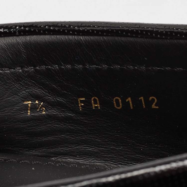 مملوكة مسبقًا Louis Vuitton Black Patent Leather Monte Carlo Loafers Size 41.5