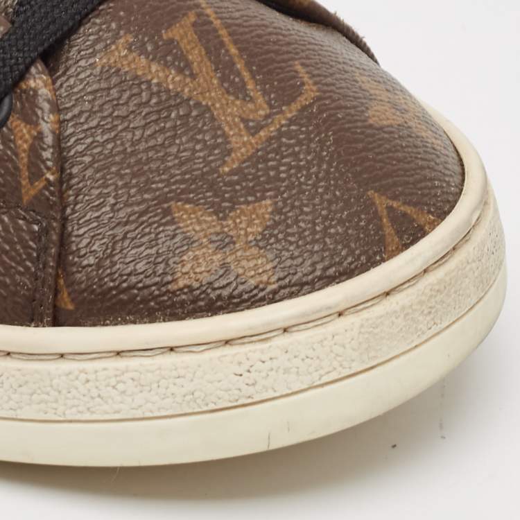 مملوكة مسبقًا Louis Vuitton Black Monogram Canvas and Leather Frontrow Low Top Sneakers Size 40.5