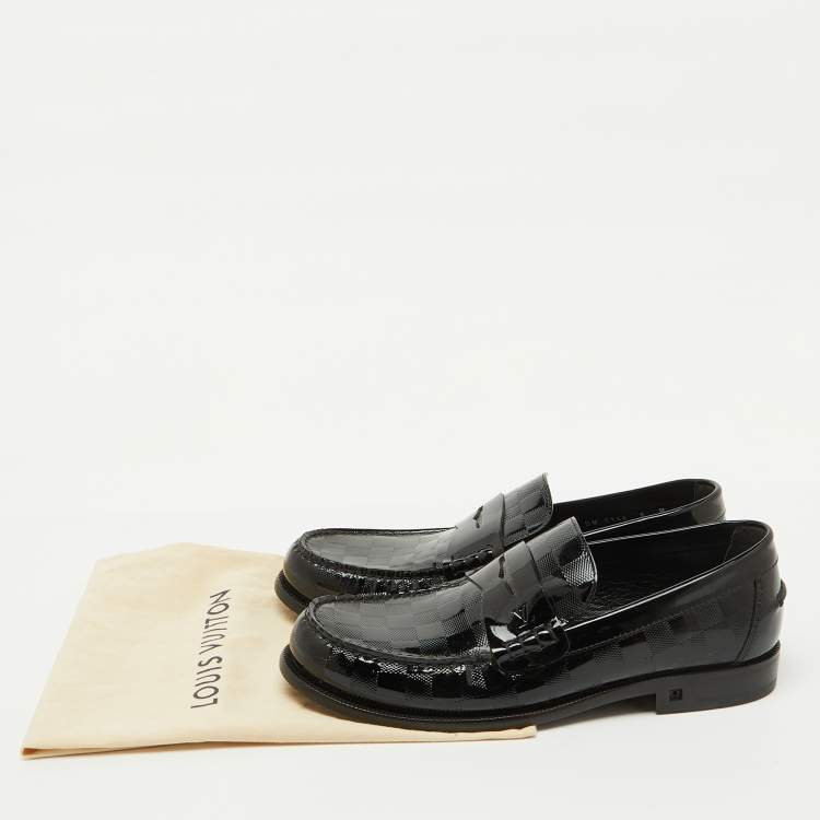 مملوكة مسبقًا Louis Vuitton Black Damier Infini Leather Graduation Loafers Size 42