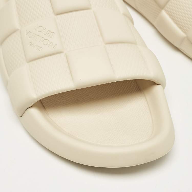 Pre Owned Louis Vuitton Beige Maxi Damier Rubber Waterfront Pool Slides Size 43